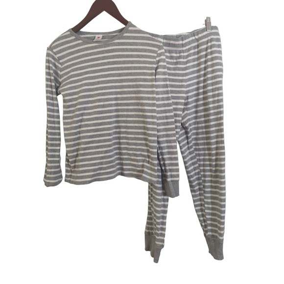 Target Women's Small Gray & White Striped Cotton Pajama Set 2 Piece pockets - Picture 1 of 9